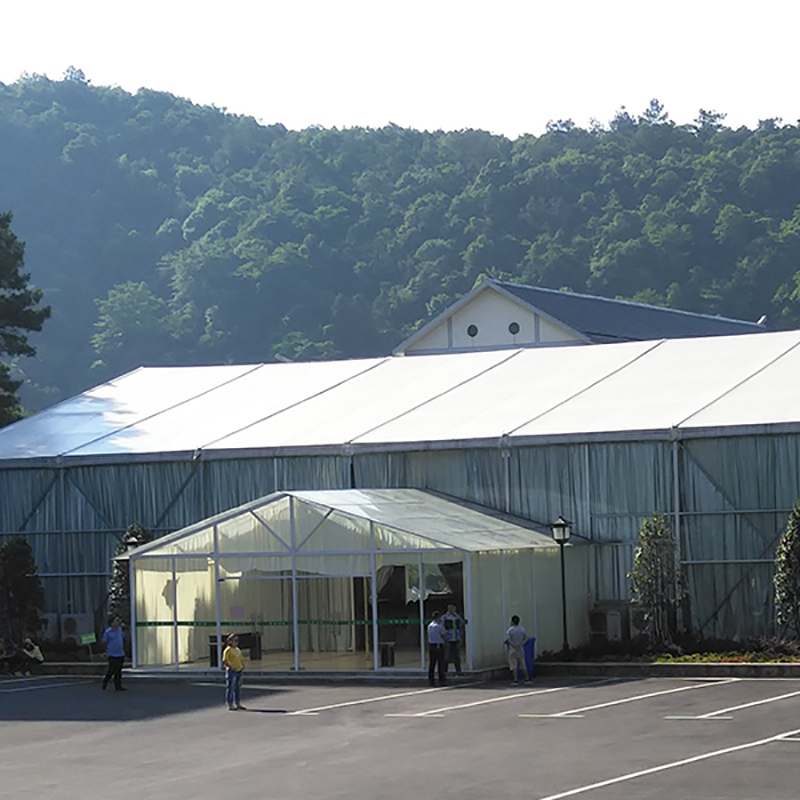 hotel canopy